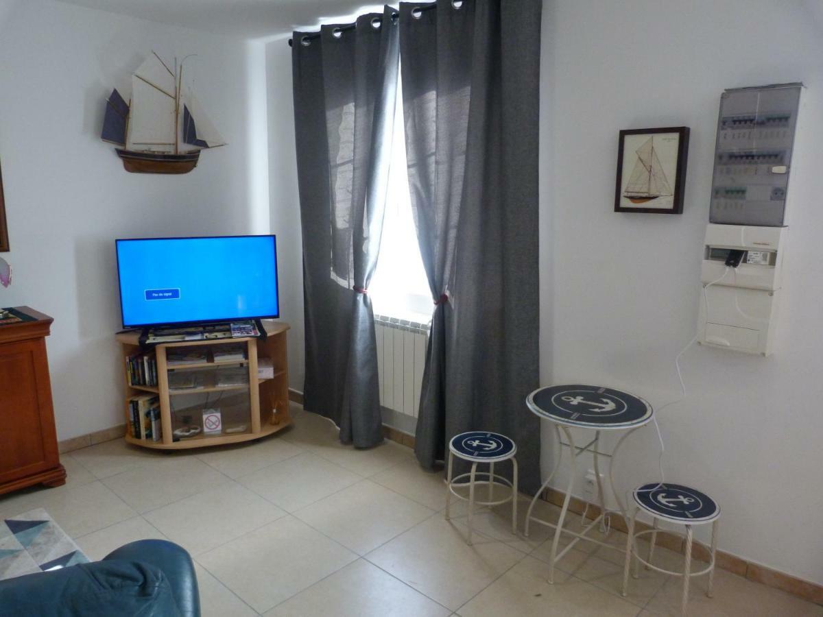 Holiday home Les Bleus De - Avec Cuisine- Lannion