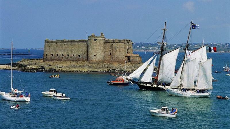 Les Bleus De - Avec Cuisine- Holiday home